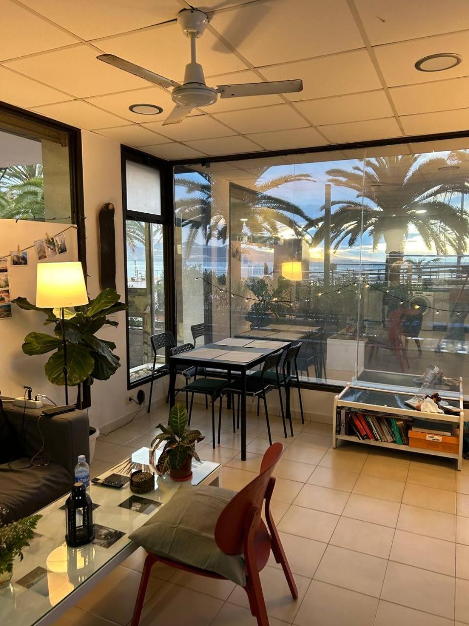 Nc Hostel Las Palmas de Gran Canaria Exteriör bild